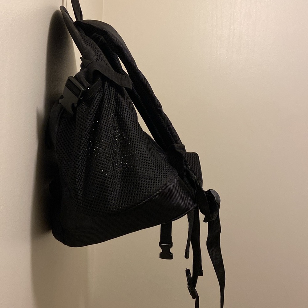 Pet Carrier Backpack - Picture 7 of 9